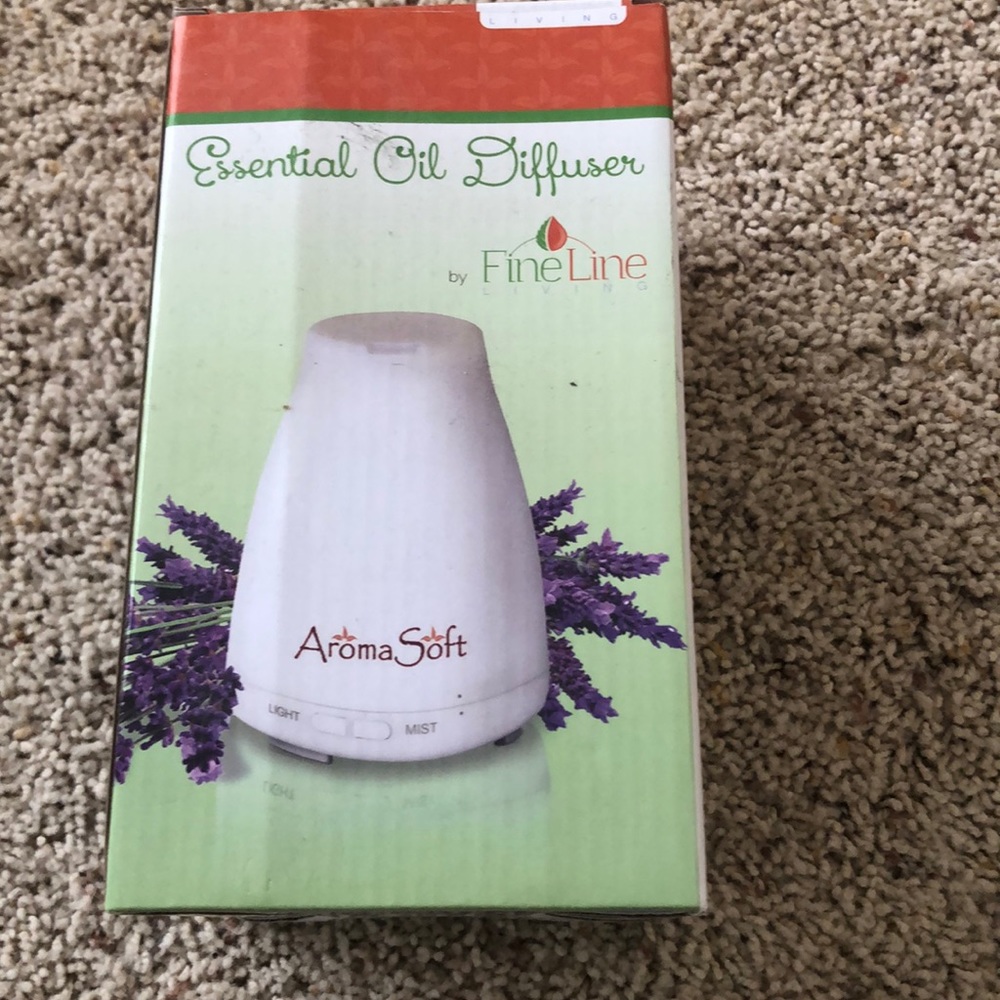 Essential oil diffuser